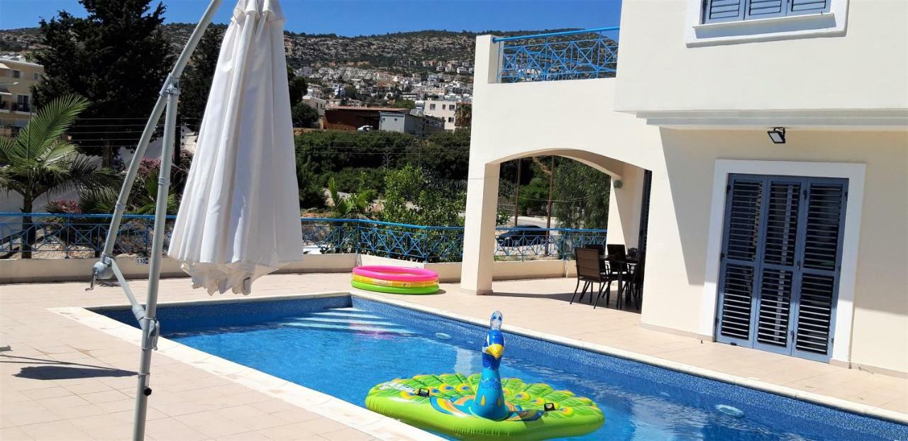 "Fun In The Sun" Villa Peyia Exterior foto