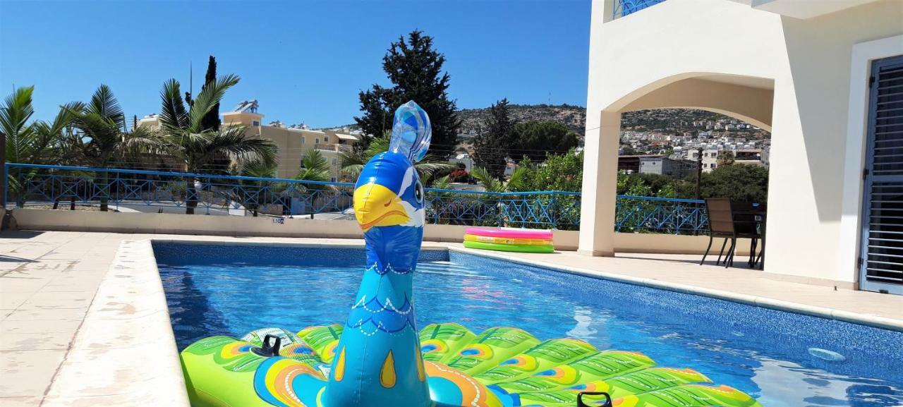 "Fun In The Sun" Villa Peyia Exterior foto