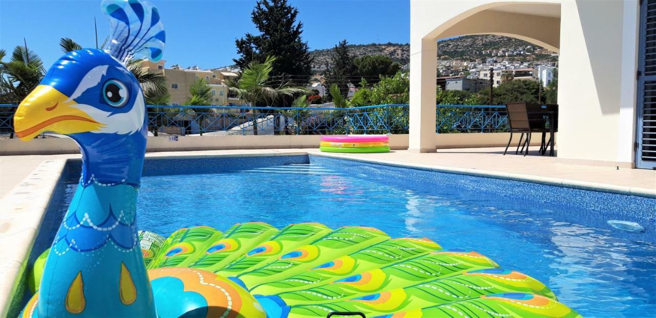 "Fun In The Sun" Villa Peyia Exterior foto